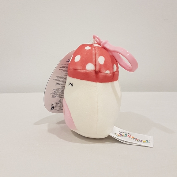 Sakina Clip Mushroom Squishmallow - Picture 4 of 4